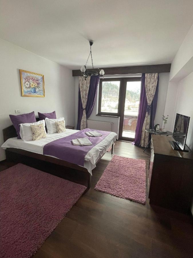 Casa Luce - Camere De Inchiriat Буштени Экстерьер фото